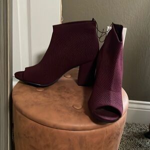 Seven Dials Purple Ankle Boots with Modern Silhouette